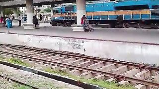 অনেক সুন্দর লাগতেছে