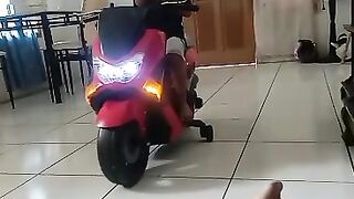 Bermaindirumah