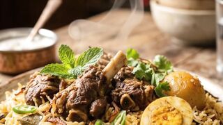 First Bite Madness! Kacchi Biryani Eating Experience 🍗🔥 Hot Kacchi Biryani Eating | ASMR Food Vibes #Shorts