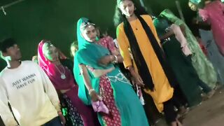 aadivasi girl dance video