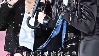 vivi'chengxu💙.. Fforever concert