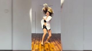 Indian Girl Maithili Gadkari Dance 7