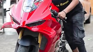 Ducati 5