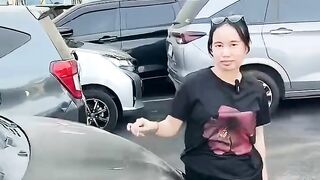 Tetangga Punya Mobil Baru