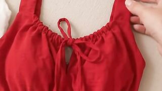 O vestido longo é uma peça versátil que alonga a silhueta e transita facilmente entre