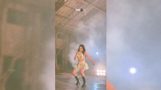 Indian Girl Noor Jahan Dance 12