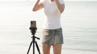 She Tried to Take a Beach Photo… Then This Happened