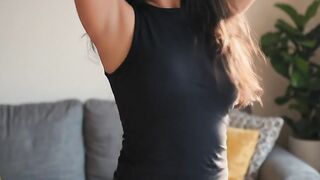 Desi Punjabi Girl Romantic Dance in Living Room | Sleeveless Outfit | Barefoot Dance