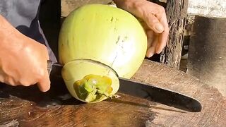 coconut cutting skills ASMR 3