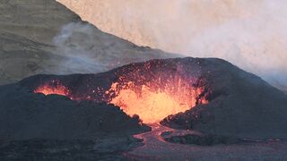 Incredible Lava Eruption 🌋 | Nature’s Most Powerful Force!
