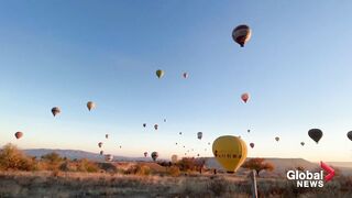 Colourful dance of hot air balloons in Turkey’s Cappadocia region showcased in timelapse display.