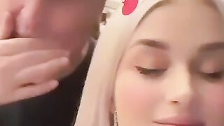 Выстрелил в дочь