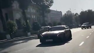 Mercedes Benz GTR