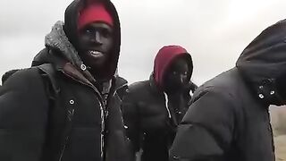 В Беларусь на границу с Польшей прибывают африканцы