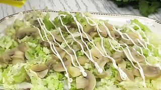 Салат с пекинской капустой