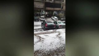 Шторм и молния ударили в Бейрут