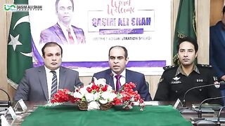 اللہ خلوص والوں کو رنگ لگا دیتاہے