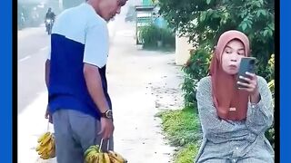 Money-Grubber: Bananas Flying Away