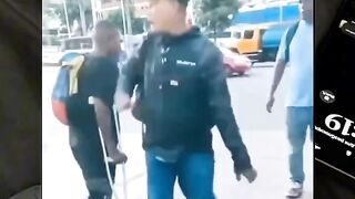 Hahahaaa sibuntung gokil