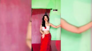 Indian Girl Pammi Dance