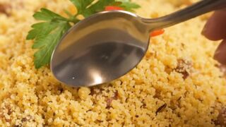 Farofa de Carne Seca e Bacon: Receita Crocante e Fácil