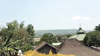 Lagu urip mung mampir