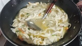 cooking mushroom soup