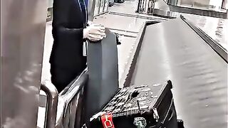 Suitcases In Japan vs Other Countries 🤯