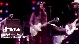" Listen To The Music " by Doobie Brothers🙏🙏❤️