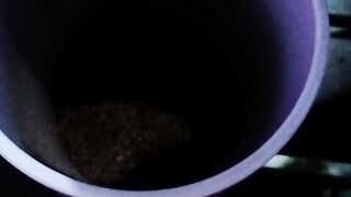 Ngopi di pagi hari