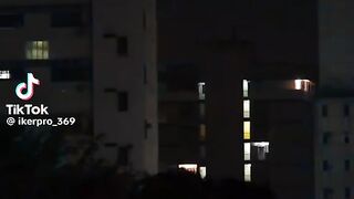 Oscuro de noche