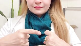 🧠 Your fingers can be a mini workout for your brain!