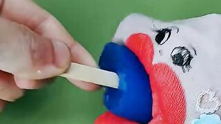 Asmr satisfying lips😴