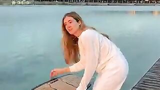 Satisfying White Pumpfoil ASMR Ride…🧜🏼‍♀️