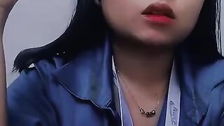 Women 32