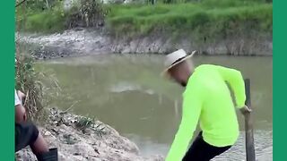 PESCADOR MALUCO