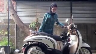 The motorbike broke down