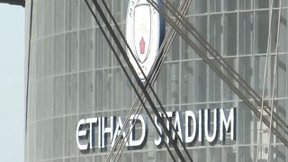 Manchester City_ Rekordausgaben trotz drohender Strafe