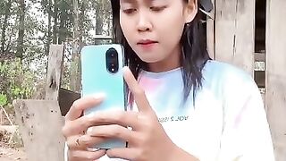 Still making a TikTok video