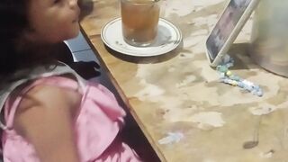Dia katanya