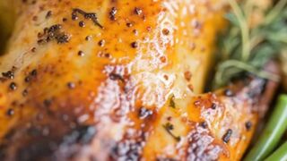 Frango Assado com Maionese — Suculento, Saboroso e Fácil de Fazer
