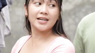 Tante Vs Keponanakan