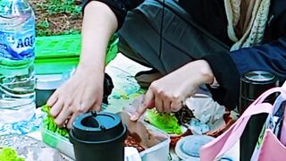 Sarapan pagi di alam bebas