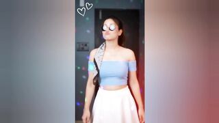 Cute & Trendy Aesthetic Fashion Pose Video! 💙✨