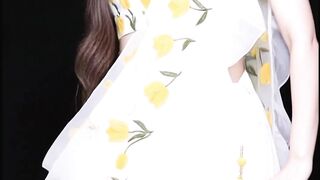 Beautiful Girls 32