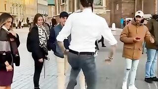 How to pick up a girl.