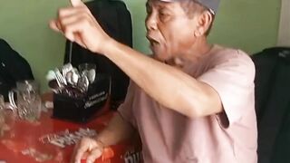 Gue bayarin