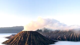 Bromo 4 oktober Masya Allah Tabarakallah 🥹😍 #bromo #sunrisebromo