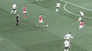 BOLA88 | Usia boleh bertambah, mental juara tetap membara! 🐐🔥