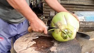 Traditional coconut cutting skills ASMR